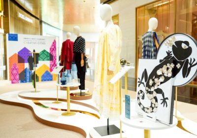 สมเด็จพระเจ้าลูกเธอ เจ้าฟ้าสิริวัณณวรี นารีรัตนราชกัญญา ทรงนำหัตถศิลป์ที่รังสรรค์จากผ้าไทยสู่เวทีโลก ผ่านโครงการ “UNESCO x SACIT x ICONCRAFT: A Celebration of Thai Artisans and Creative Cities”