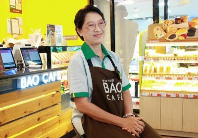 วันแม่ปีนี้ ซีเจ มอร์ ชวนสัมผัสเรื่องราวแห่งแรงบันดาลใจของ คุณโน-แสงโสม “คุณแม่หัวใจไม่ยอมแพ้” หนึ่งในพนักงานของโครงการ ซีเจ ซีเนียร์ พลัส วัยเก๋า