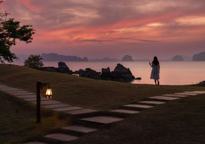 ภูเล เบย์ อะ ริทซ์-คาร์ลตัน รีเซิร์ฟ ร่วมส่งต่อพลังแห่งความหวัง และสร้างความตระหนักรู้เกี่ยวกับโรคมะเร็งเต้านมตลอดเดือนตุลาคม
