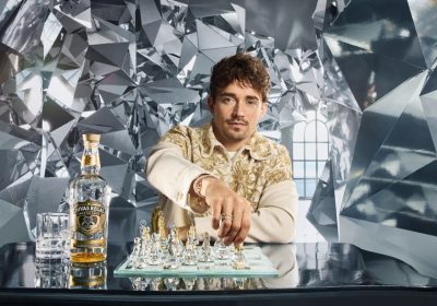 Chivas Regal Crystalgold ครั้งแรกของเครื่องดื่มแห่งนวัตกรรม พลิกโฉมประสบการณ์ดื่มระดับตำนาน ด้วยนิยามแห่งความเหนือระดับครั้งใหม่