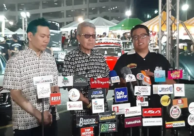 “MOONEYES of Bangkok” ฉลอง 10 ปี อิมพอร์ต “MOON BUG” รถแข่ง VW Beetle และยกระดับ”รถคัสตอมไทย” สู่เวทีโลก เปิดวาร์ป !แชมป์หน้ายาว Dragster ตำนานญี่ปุ่น ที่มาพร้อม ศิลปิน Rockabilly ปะทะ “โมเดิร์นด็อก” ของไทย